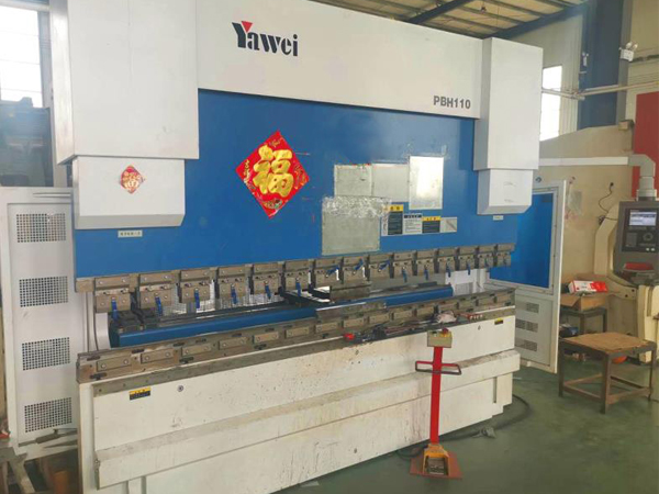 數(shù)控折彎機(jī)